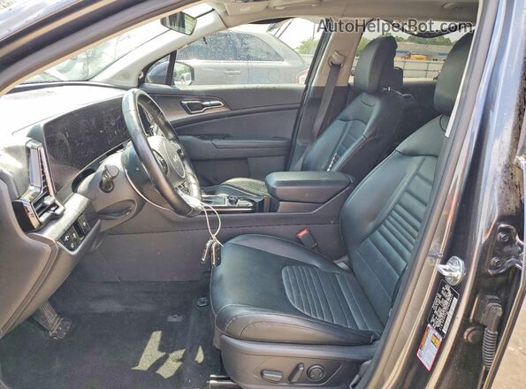 5XYK53AF2PG038915 2023 KIA SPORTAGE Gray Вид салону спереду
