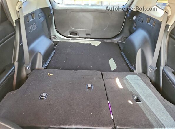 5XYK53AF9PG062127 2023 KIA SPORTAGE Silver Հետևի նստատեղերի տեսք
