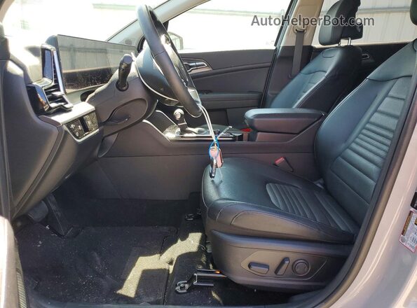 5XYK53DF0SG316697 2025 KIA SPORTAGE Серый Вид салона спереди