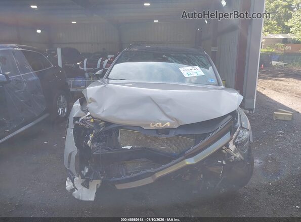5XYK6CDF4RG140339 2024 KIA SPORTAGE Gray Vista interior trasera