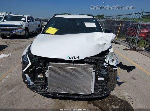 5XYK6CDF7SG284988 2025 KIA SPORTAGE Белый Вид спереди