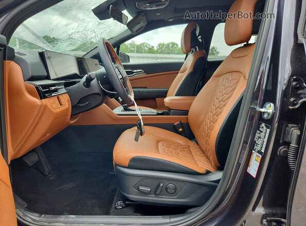 5XYK6CDF8TG339496 2026 KIA SPORTAGE Black Front interior view