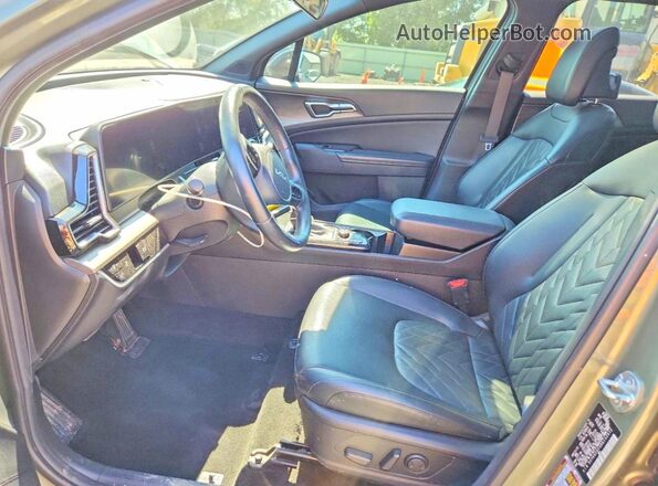 5XYK6CDFXRG152012 2024 KIA SPORTAGE Green წინა სალონის ხედი