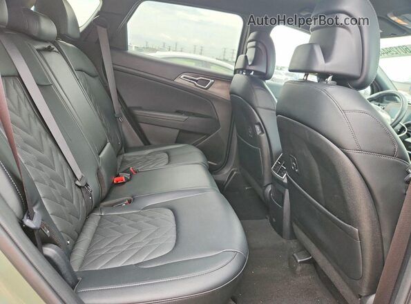 5XYK6CDFXRG214699 2024 KIA SPORTAGE Green Vista de los asientos traseros