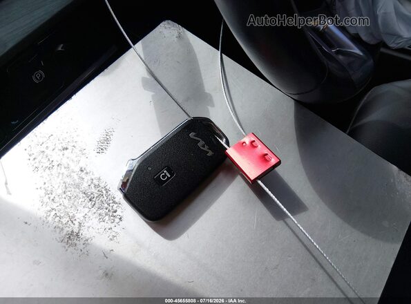5XYK7CDF4RG144663 2024 KIA SPORTAGE Gray Առջևի վահանակի տեսք