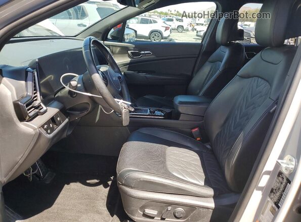 5XYK7CDF7RG186258 2024 KIA SPORTAGE Silver Front interior view