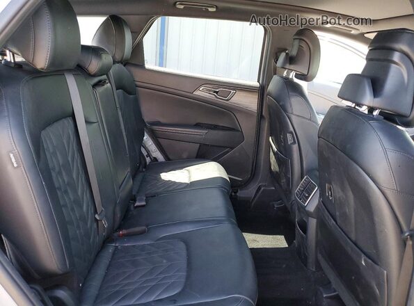 5XYK7CDF7RG186258 2024 KIA SPORTAGE Silver Rear interior view