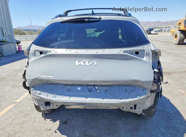 5XYK7CDF7RG186258 2024 KIA SPORTAGE Silver Rear view