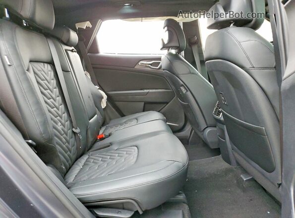 5XYK7CDF8TG332142 2026 KIA SPORTAGE Gray Вид задньої частини салону