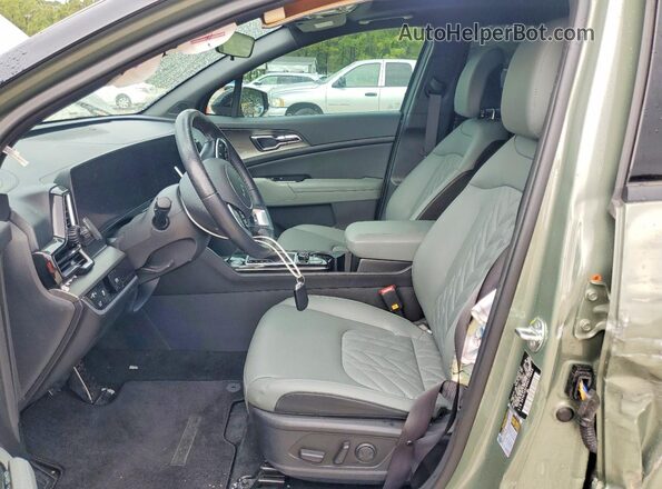 5XYK7CDF9RG179893 2024 KIA SPORTAGE Green წინა სალონის ხედი