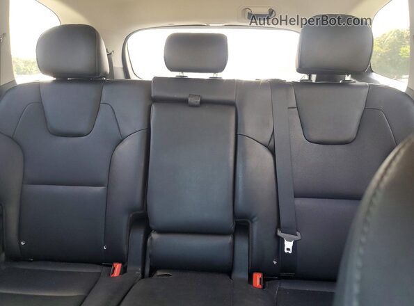 5XYP24HCXNG324122 2022 KIA TELLURIDE White Հետևի նստատեղերի տեսք