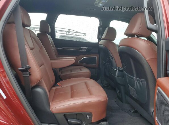 5XYP34GC2RG559392 2024 KIA TELLURIDE Red Rear interior view