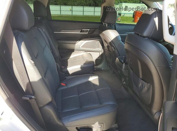 5XYP34GC7SG622184 2025 KIA TELLURIDE White Rear interior view