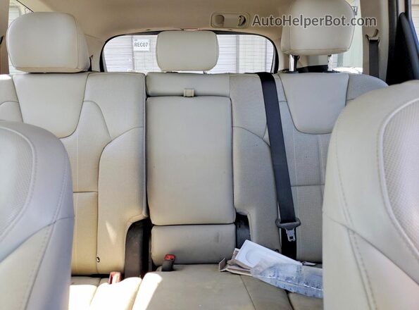 5XYP34HC6LG043736 2020 KIA TELLURIDE White Հետևի նստատեղերի տեսք