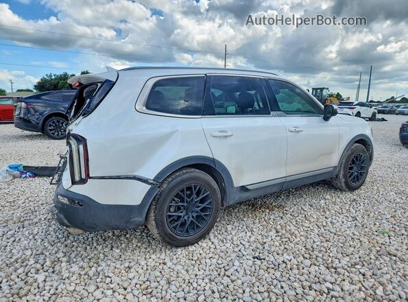 5XYP34HC8LG035976 2020 KIA TELLURIDE White Rear right