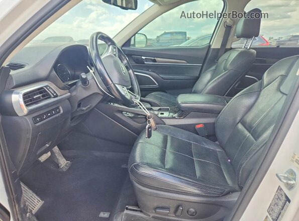 5XYP34HC8LG035976 2020 KIA TELLURIDE White Front interior view
