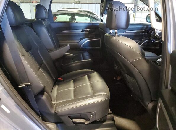 5XYP3DHCXLG058241 2020 KIA TELLURIDE Gray Widok wnętrza z tyłu