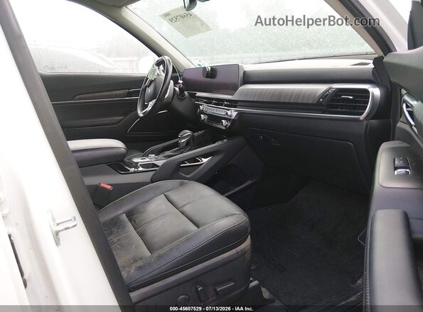 5XYP54GCXRG431640 2024 KIA TELLURIDE White Front interior view
