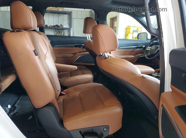 5XYP5DGC3RG471252 2024 KIA TELLURIDE White Rear interior view