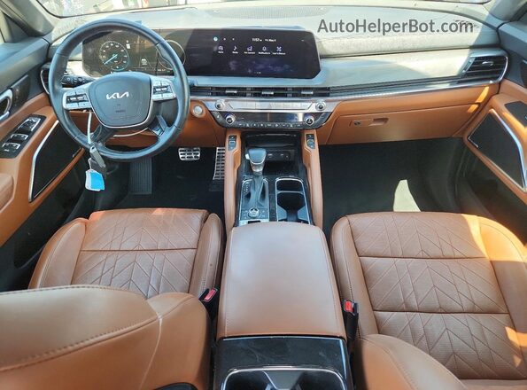 5XYP5DGC7PG396228 2023 KIA TELLURIDE Brown Вид панелі приладів