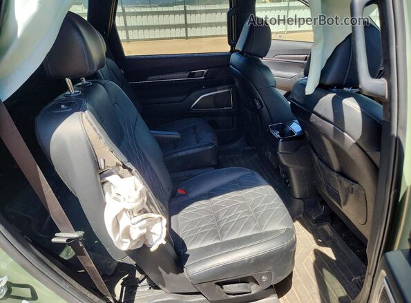 5XYP5DGCXRG555780 2024 KIA TELLURIDE Green Rear interior view