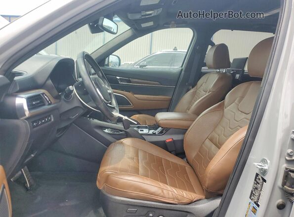 5XYP5DHC2NG301912 2022 KIA TELLURIDE Gray Widok wnętrza z przodu