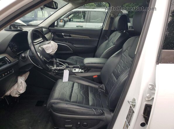 5XYP5DHC2NG316152 2022 KIA TELLURIDE Белый Вид салона спереди