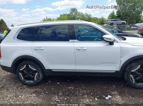5XYP64GC1PG356157 2023 KIA TELLURIDE White Սալոնի հետևի տեսք