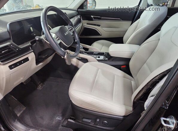 5XYP64GC5RG560107 2024 KIA TELLURIDE Black Front interior view