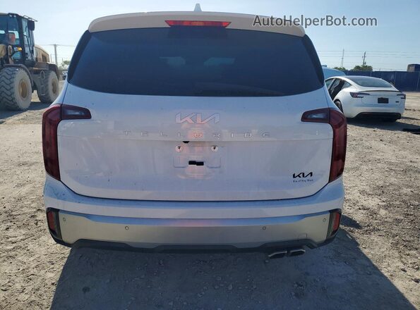 5XYP64GC8RG483071 2024 KIA TELLURIDE White უკანა ხედი
