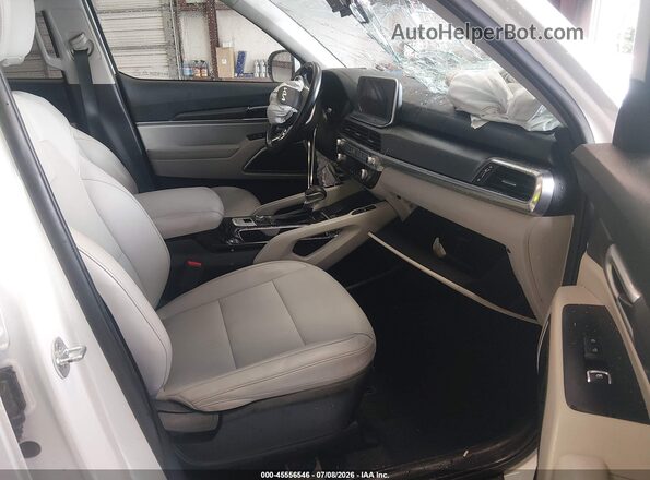 5XYP64HC0NG246891 2022 KIA TELLURIDE White Вид салону спереду