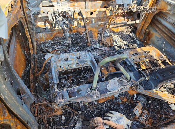 5XYP64HC3LG018171 2020 KIA TELLURIDE Burn Widok deski rozdzielczej