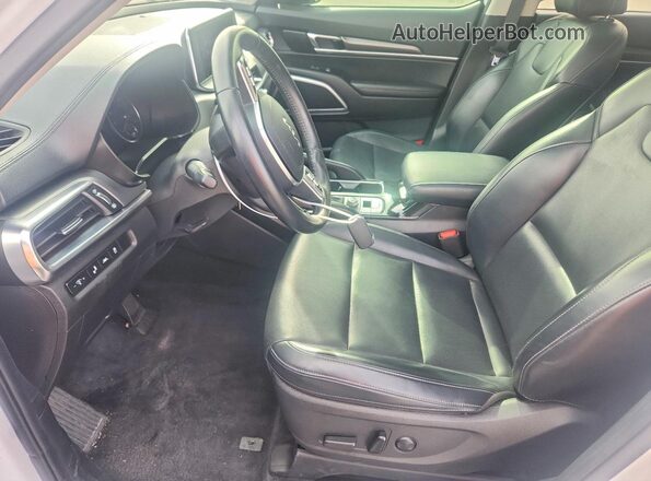 5XYP64HC7NG256950 2022 KIA TELLURIDE Белый Вид салона спереди
