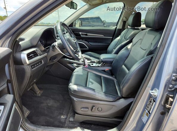 5XYP64HCXLG010021 2020 KIA TELLURIDE Серый Вид салона спереди
