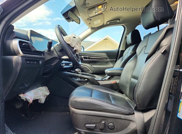 5XYP6DGC1PG351833 2023 KIA TELLURIDE Black Front interior view