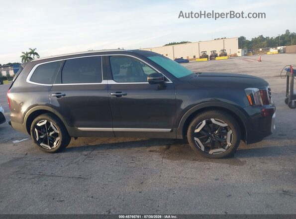 5XYP6DGC2SG588064 2025 KIA TELLURIDE Gray Rear interior view
