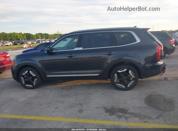 5XYP6DGC2SG588064 2025 KIA TELLURIDE Gray 360 interior view