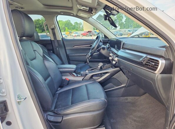 5XYP6DGC3SG695379 2025 KIA TELLURIDE White Вид салону спереду