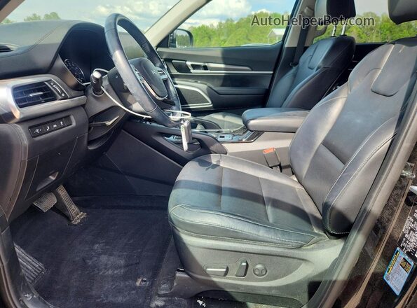 5XYP6DHC8NG314273 2022 KIA TELLURIDE Black Вид салону спереду