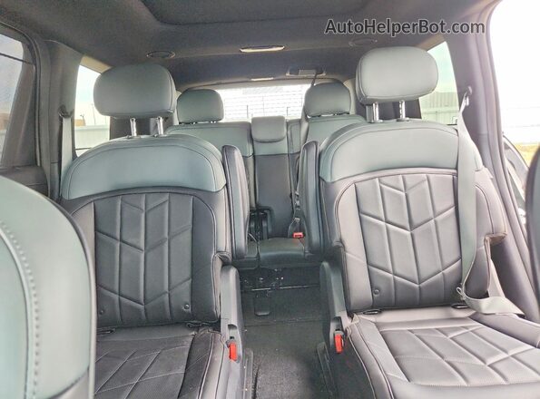 5XYPDES11VG005148 2027 KIA TELLURIDE Черный Вид задних сидений
