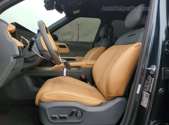 5XYPDES17VG025808 2027 KIA TELLURIDE Green წინა სალონის ხედი