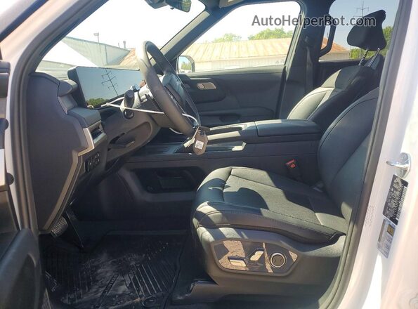 5XYPE5S1XVG014959 2027 KIA TELLURIDE White Սալոնի դիմացի տեսք