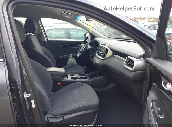 5XYPG4A30GG120007 2016 KIA SORENTO Gray Vista interior delantera
