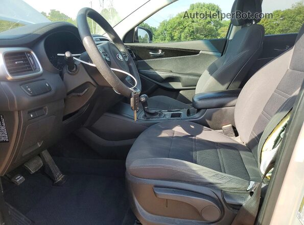 5XYPG4A32GG088824 2016 KIA SORENTO Silver წინა სალონის ხედი