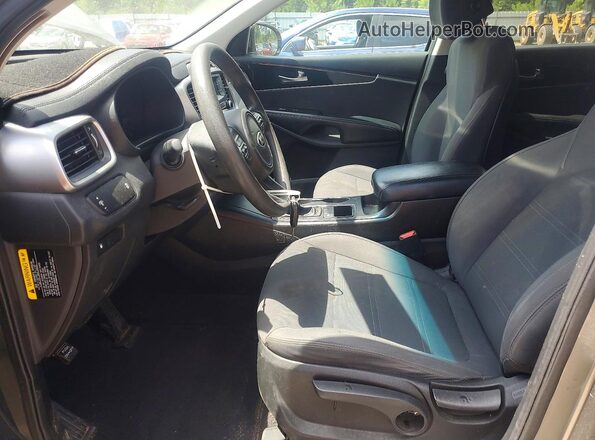 5XYPG4A33HG193583 2017 KIA SORENTO Gray Սալոնի դիմացի տեսք