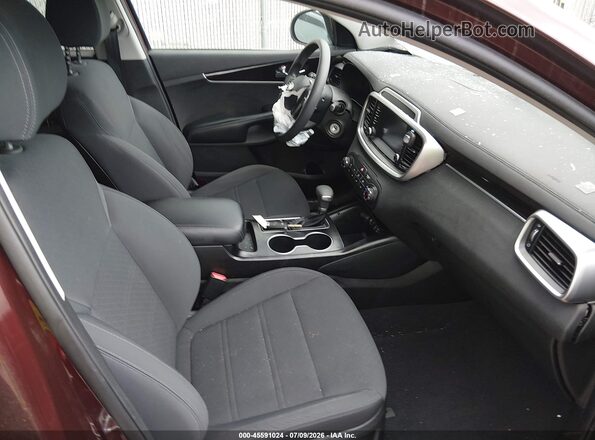 5XYPG4A37KG510644 2019 KIA SORENTO Бордовый Вид салона спереди
