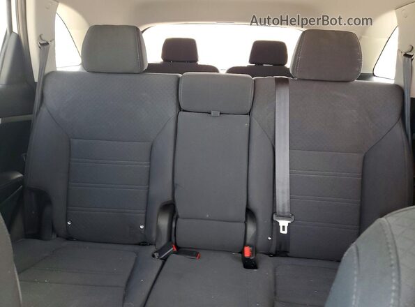 5XYPG4A38LG660425 2020 KIA SORENTO Silver Widok tylnych siedzeń