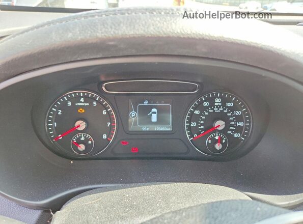 5XYPG4A39GG137484 2016 KIA SORENTO Charcoal ხელსაწყოთა პანელის ხედი