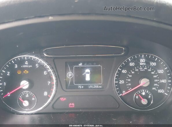 5XYPG4A3XGG024384 2016 KIA SORENTO Silver Widok tylnych siedzeń