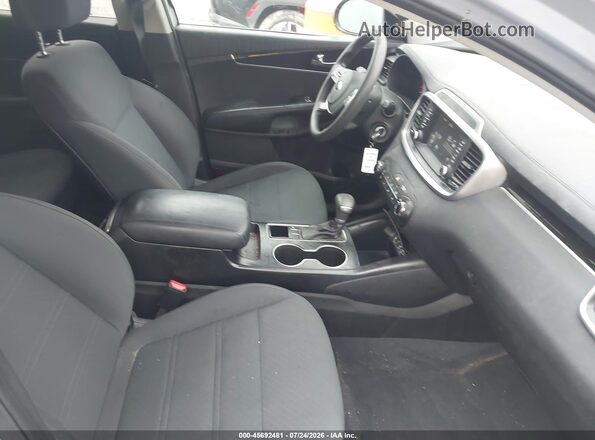 5XYPG4A3XKG581479 2019 KIA SORENTO Silver Вид салону спереду